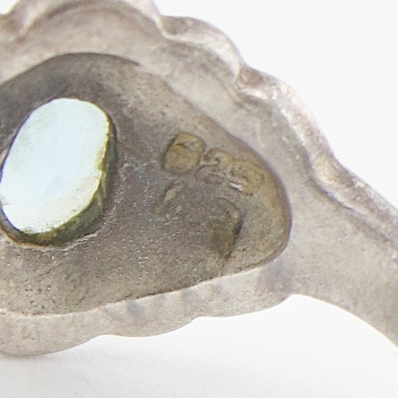Vintage Sterling Silver Ring with Blue Glass Stone Size 5.5 Floral Setting - Picture 5 of 5